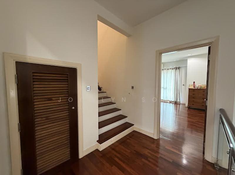 Rumah Teres 3-Tingkat untuk Dijual di Taman Taming Indah 2 (Bandar Sungai Long) - Jocelyn Soo - Corridor - PropertyGuru.com.my