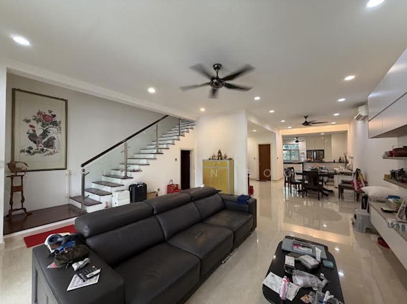 Rumah Teres 3-Tingkat untuk Dijual di Taman Taming Indah 2 (Bandar Sungai Long) - Jocelyn Soo - Living Room - PropertyGuru.com.my