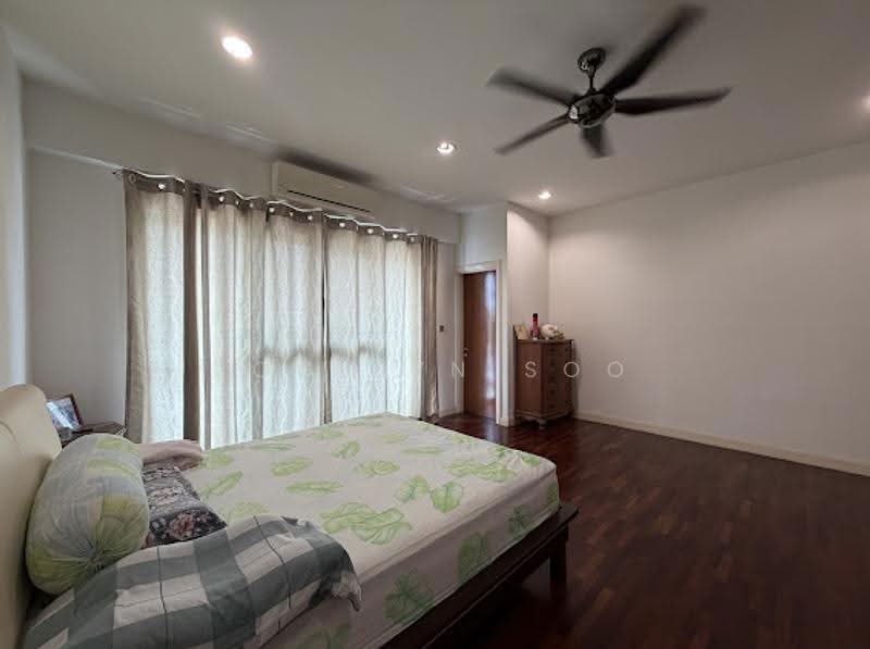 Rumah Teres 3-Tingkat untuk Dijual di Taman Taming Indah 2 (Bandar Sungai Long) - Jocelyn Soo - Bedroom - PropertyGuru.com.my