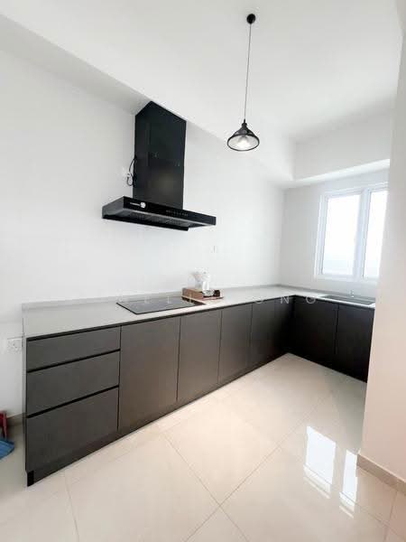 Condominium for Rent at Lucerne Residences - Jinelle Ong - Kitchen - PropertyGuru.com.my