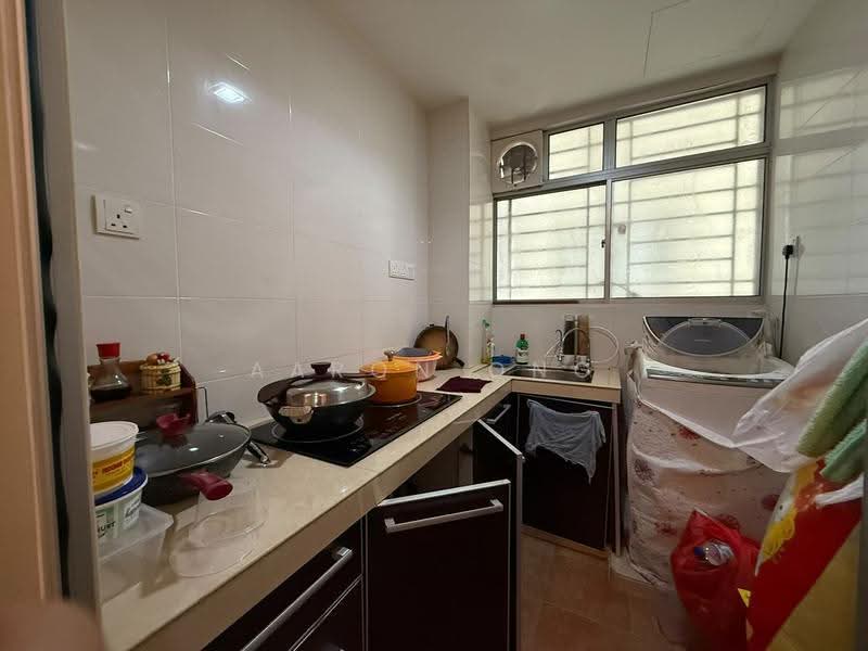 Kondominium untuk Dijual di Platinum Lake PV 13 - Aaron Ong - Kitchen - PropertyGuru.com.my