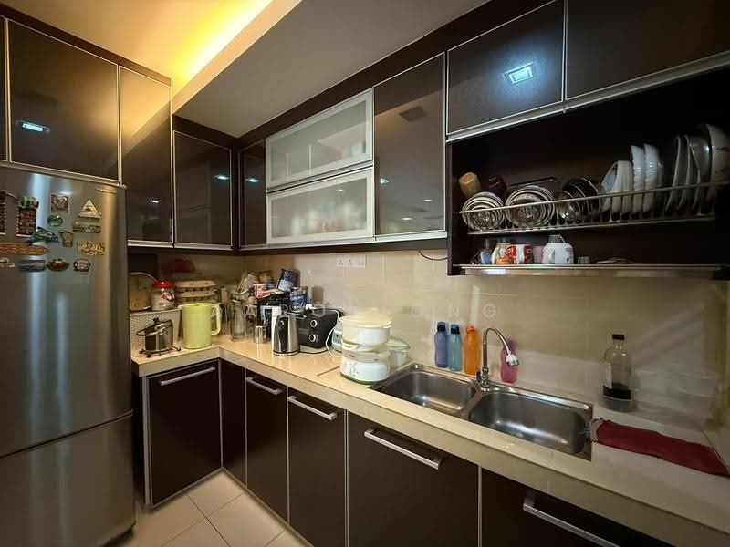Kondominium untuk Dijual di Platinum Lake PV 13 - Aaron Ong - Kitchen - PropertyGuru.com.my