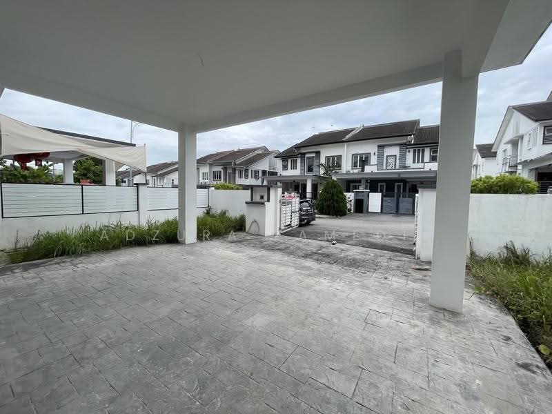 Rumah Berkembar untuk Dijual di Bandar Teknologi Kajang (Kajang) - Adzura Zamedin - Exterior - PropertyGuru.com.my