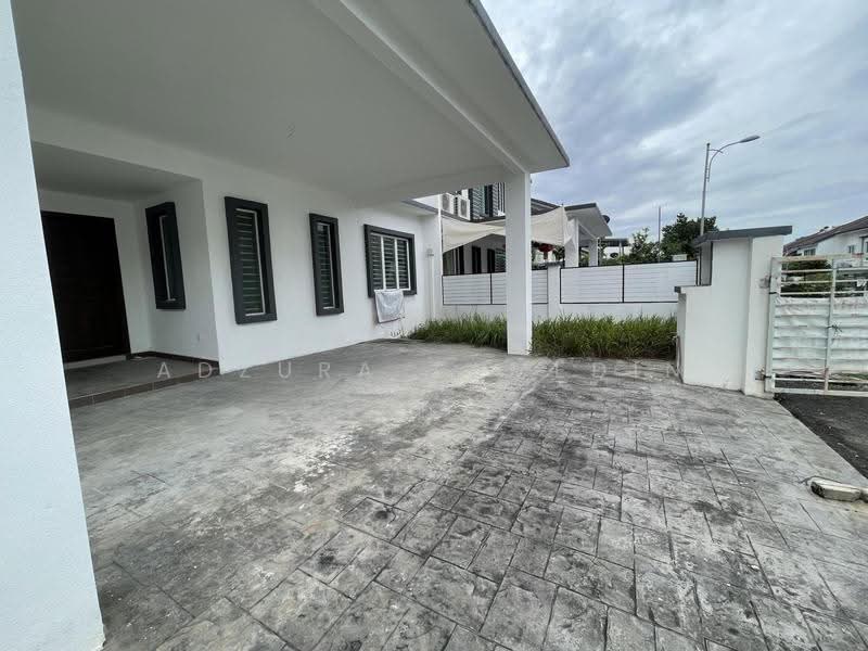 Rumah Berkembar untuk Dijual di Bandar Teknologi Kajang (Kajang) - Adzura Zamedin - Exterior - PropertyGuru.com.my