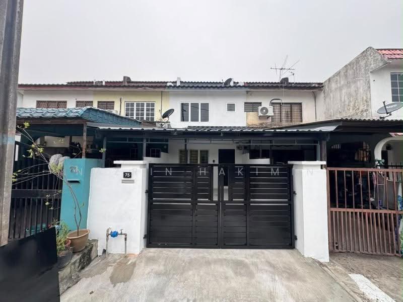2-storey Terraced House for Sale in Taman Sri Muda (Shah Alam) - Nazrin Hakimin - PropertyGuru.com.my