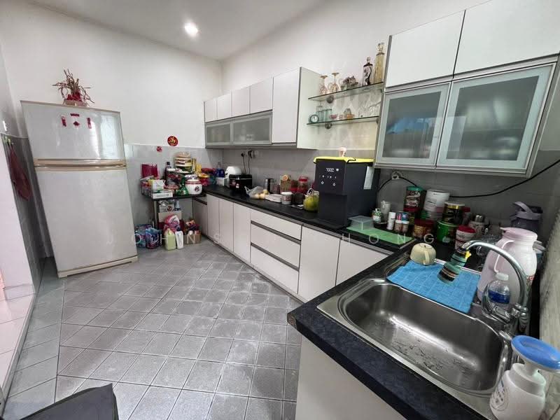 Rumah Teres 2-Tingkat untuk Dijual di Taman Seri Orkid (Skudai) - Johnson Chong - Kitchen - PropertyGuru.com.my