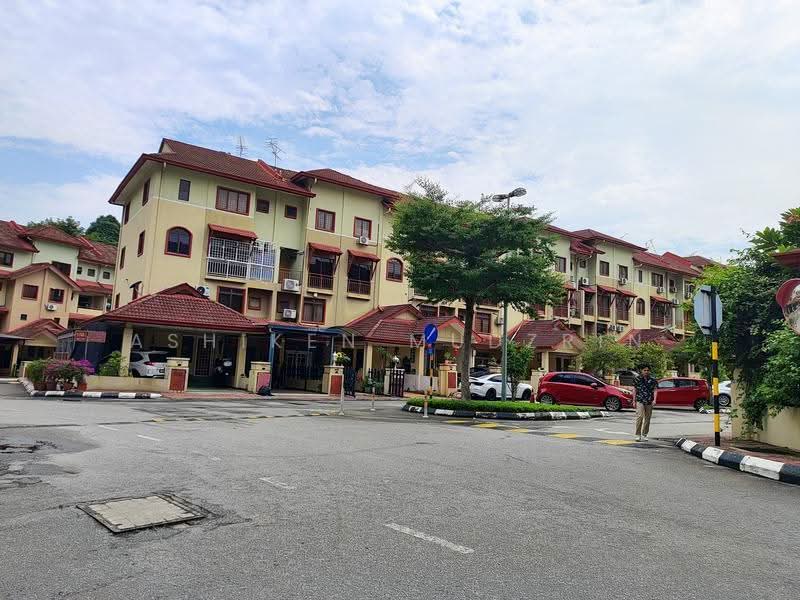 Rumah Bandar untuk Dijual di Bandar Sri Permaisuri (Cheras) - Ashiken Mudzrin - Exterior - PropertyGuru.com.my