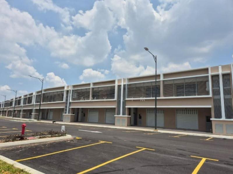 Shop / Office for Rent in Bandar Puteri Puchong (Puchong) - Amy Lim - Exterior - PropertyGuru.com.my