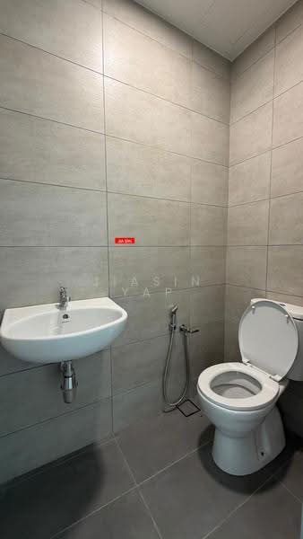 Shop for Rent in Gurney Drive (Penang) - Jiasin Yap - Bathroom - PropertyGuru.com.my