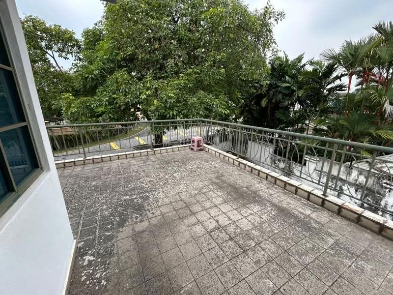 Bungalow House untuk Dijual di Taman Midah (Cheras) - Andy Wong - Balcony - PropertyGuru.com.my