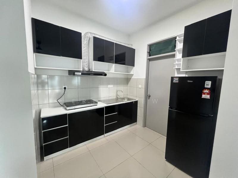 Kondominium untuk Disewa di Nikka Residence - Eric Siew - Kitchen - PropertyGuru.com.my