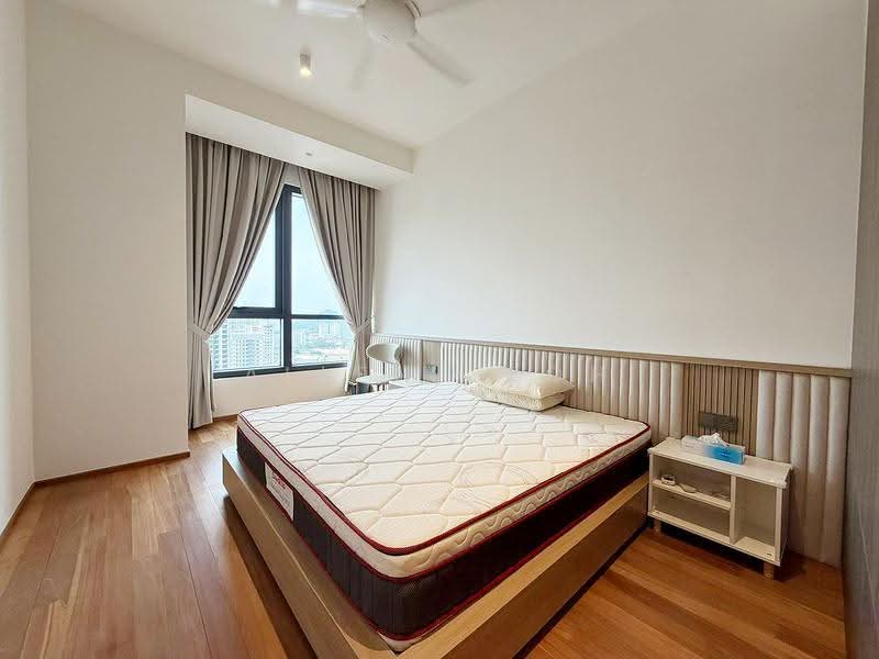 Kediaman Servis untuk Dijual di Marriott Residence @ Gurney - Allen Yeoh - Bedroom - PropertyGuru.com.my