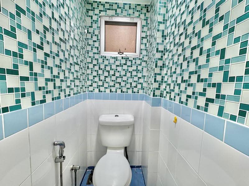 Condominium for Sale at Seri Maya Condominium - Afiqah zaidi - Bathroom - PropertyGuru.com.my