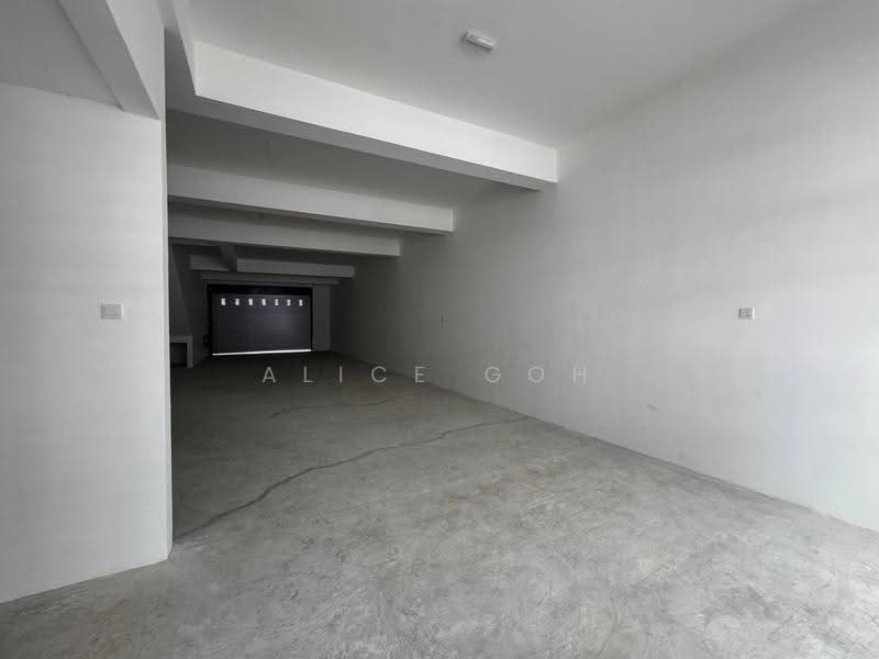 Shop / Office untuk Disewa di Taman Sutera Utama (Skudai) - Alice Goh - Interior - PropertyGuru.com.my
