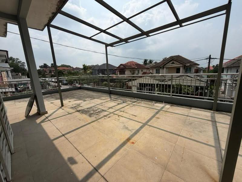 Bungalow House untuk Disewa di Bandar Country Homes (Rawang) - Justin Lai - Exterior - PropertyGuru.com.my