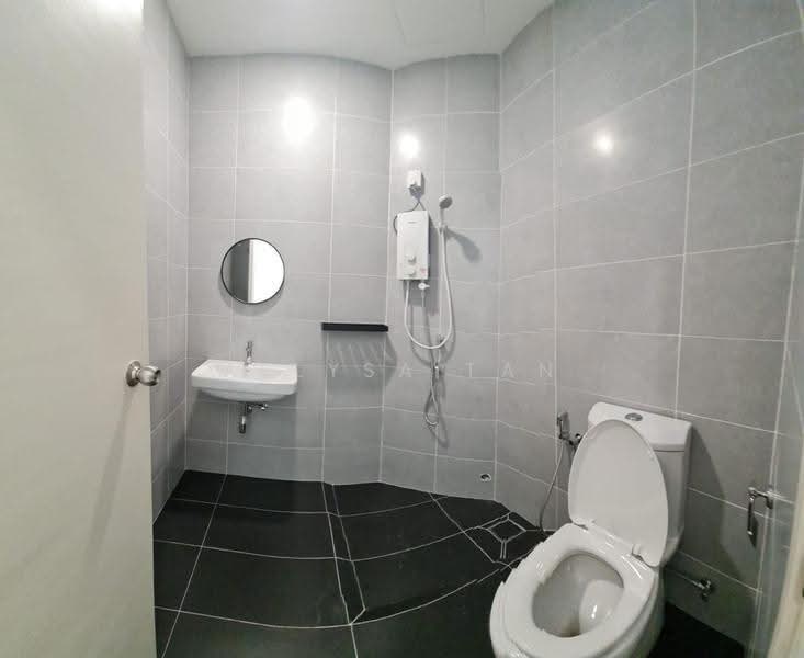 Terraced House for Rent in Bandar Cassia (Batu Kawan) - Allysa Tan - Bathroom - PropertyGuru.com.my