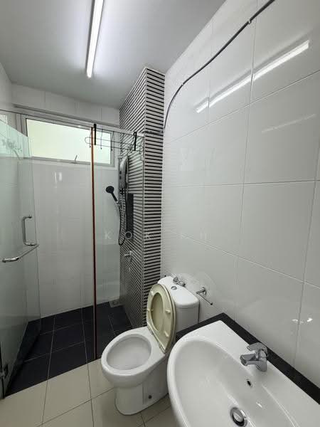 Semi-Detached House for Rent in Bukit Raja (Selangor) - Kok KH - PropertyGuru.com.my