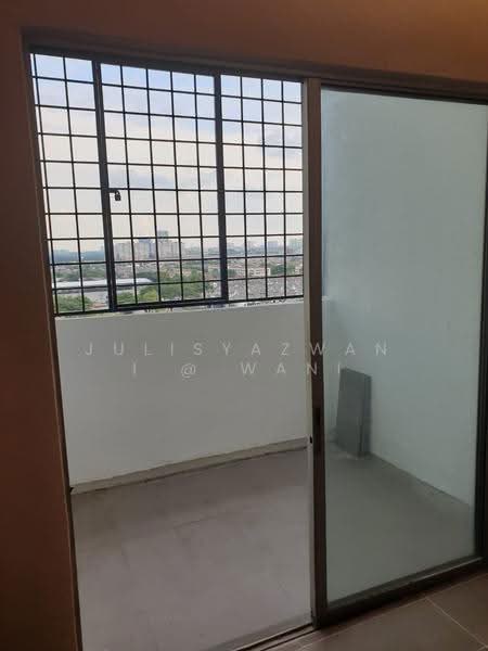 Pangsapuri untuk Disewa di Intan Apartment - Julisyazwani @ Wani - Balcony - PropertyGuru.com.my