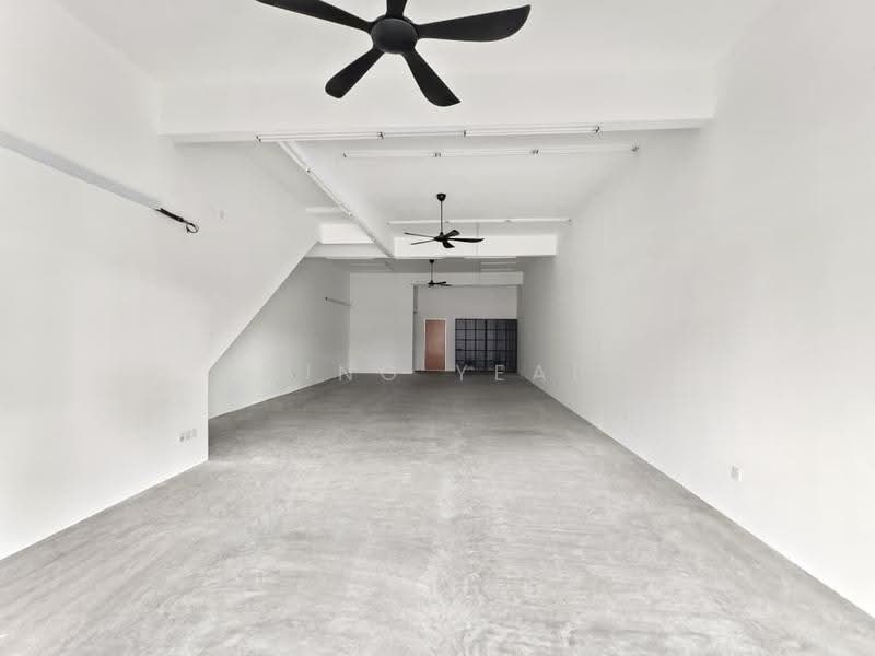 Shop for Rent in Bandar Indahpura (Kulai) - Ming Yeap - Interior - PropertyGuru.com.my