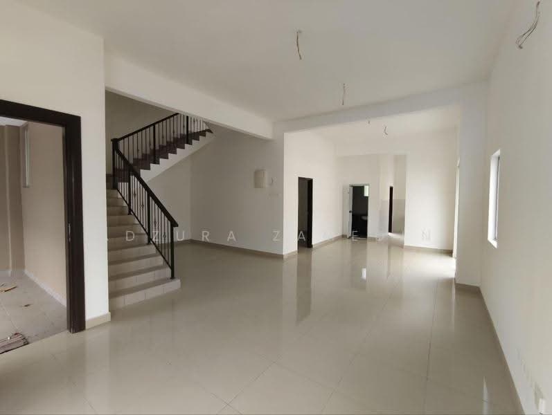 Rumah Berkembar untuk Dijual di Taman Ramal Suria (Bangi) - Adzura Zamedin - Interior - PropertyGuru.com.my
