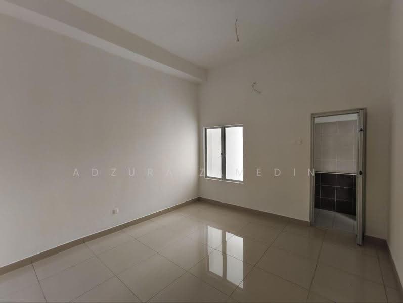 Rumah Berkembar untuk Dijual di Taman Ramal Suria (Bangi) - Adzura Zamedin - Interior - PropertyGuru.com.my