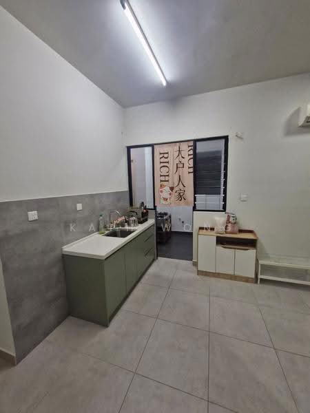 Kondominium untuk Dijual di THE Address II, Taman Desa - Kath Wong - Kitchen - PropertyGuru.com.my