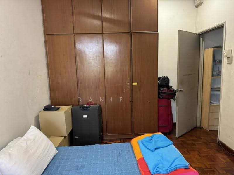 Rumah Teres 2-Tingkat untuk Dijual di Bandar Utama 1 (Bandar Utama) - DANIEL . - Bedroom - PropertyGuru.com.my