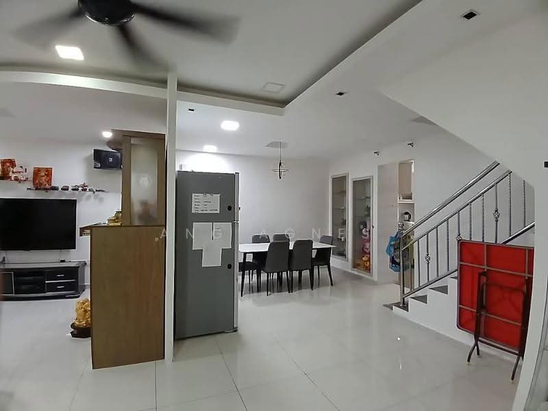 2-storey Terraced House for Sale in Bandar Bukit Tinggi (Klang) - Ang Agnes - PropertyGuru.com.my