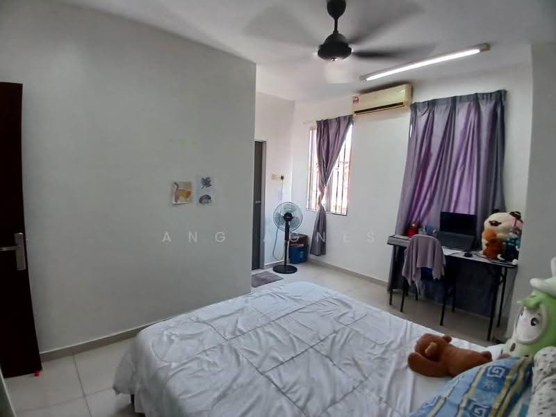 2-storey Terraced House for Sale in Bandar Bukit Tinggi (Klang) - Ang Agnes - PropertyGuru.com.my