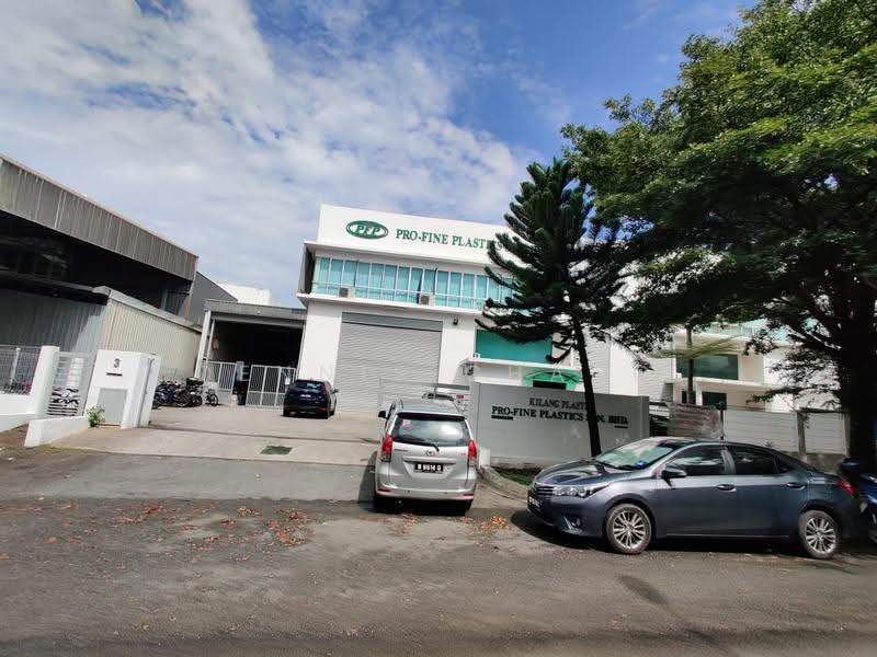 Semi-D Factory for Rent in Taman Perindustrian Taming Jaya (Balakong) - Dennis Chang - Exterior - PropertyGuru.com.my