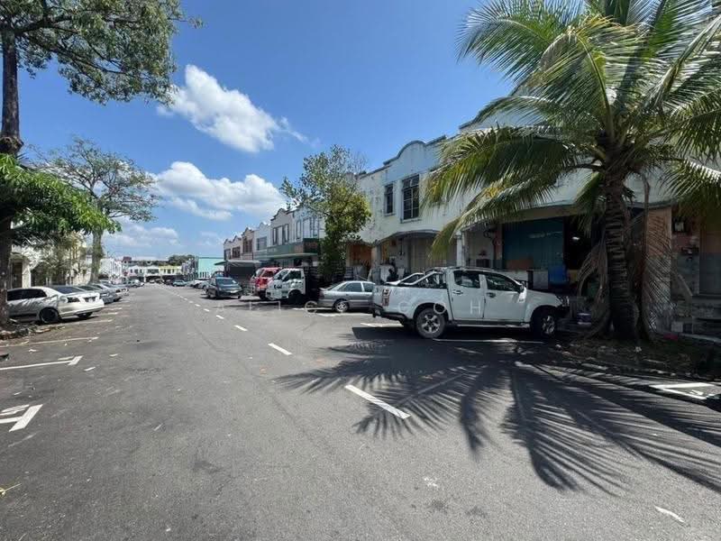 Shop / Office untuk Dijual di Taman Sri Tebrau (Johor Bahru) - Alice Goh - Exterior - PropertyGuru.com.my