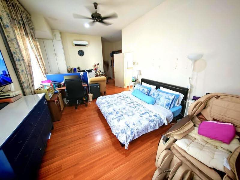 Semi-Detached House for Sale in Saujana Impian (Kajang) - Adzura Zamedin - Bedroom - PropertyGuru.com.my