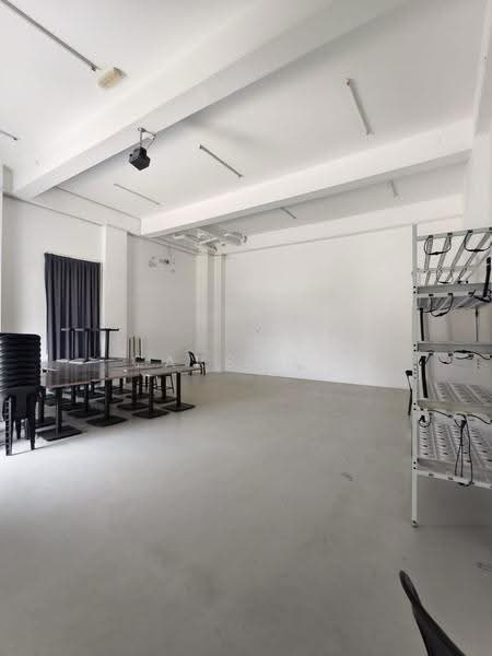 Kilang untuk Dijual di Iskandar Puteri (Nusajaya) (Johor) - Carson . - Interior - PropertyGuru.com.my