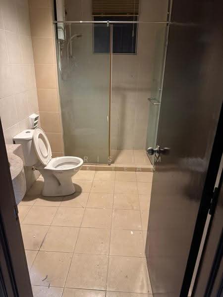Rumah Teres untuk Dijual di Sungai Long (Bandar Sungai Long) - Chris Lim Pek Yean - Bathroom - PropertyGuru.com.my