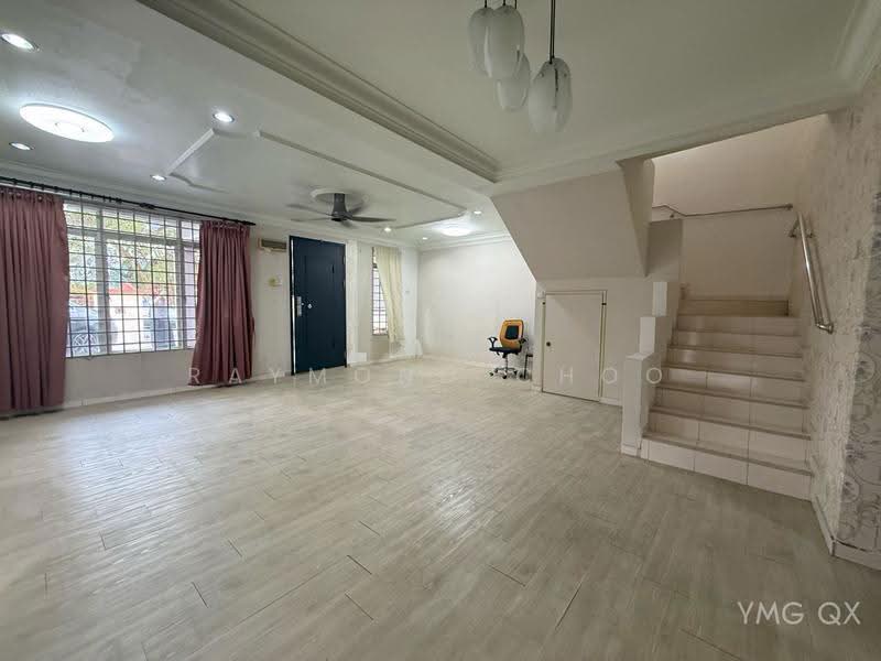 Rumah Teres 2-Tingkat untuk Dijual di Bandar Bukit Tinggi 2 (Klang) - Raymond Choo - Living Room - PropertyGuru.com.my