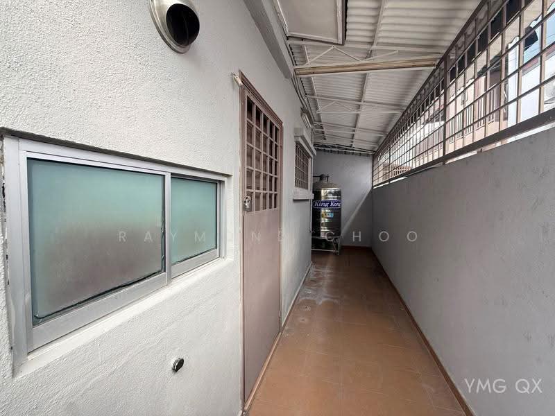 Rumah Teres 2-Tingkat untuk Dijual di Bandar Bukit Tinggi 2 (Klang) - Raymond Choo - Corridor - PropertyGuru.com.my