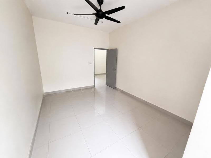 2-storey Terraced House for Sale in Saujana Rawang (Rawang) - Lucas Loh - Interior - PropertyGuru.com.my