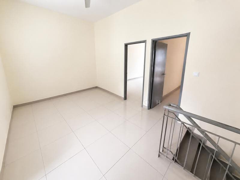 2-storey Terraced House for Sale in Saujana Rawang (Rawang) - Lucas Loh - Interior - PropertyGuru.com.my