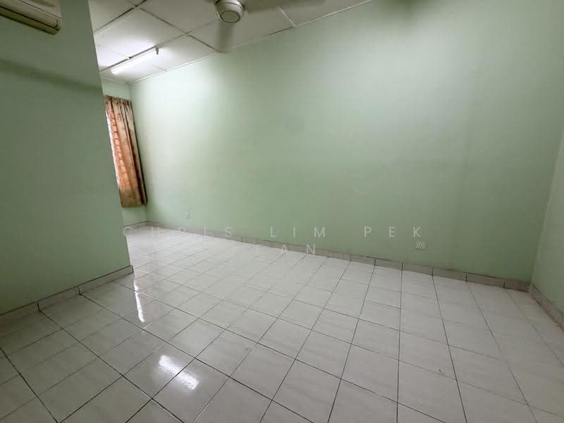 Rumah Teres untuk Dijual di Sungai Long (Bandar Sungai Long) - Chris Lim Pek Yean - Interior - PropertyGuru.com.my