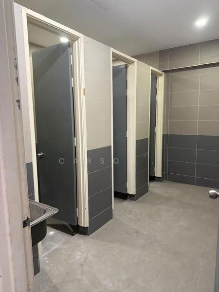 Cluster Factory for Rent in Eco Business Park 1 (Johor Bahru) - Carson . - Bathroom - PropertyGuru.com.my