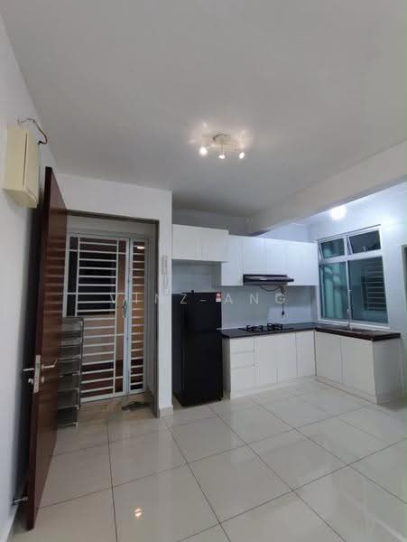 Kediaman Servis untuk Disewa di Larkin Heights - Vinz Ang - Kitchen - PropertyGuru.com.my