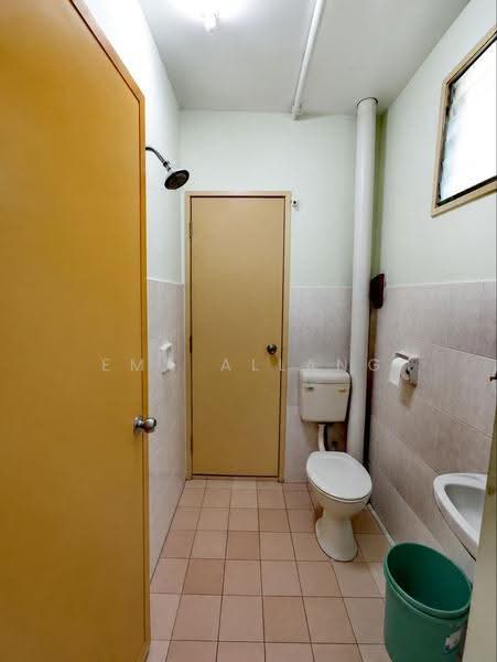 2-storey Terraced House for Sale in Bandar Putra Permai (Seri Kembangan) - EMA ALLANG - Bathroom - PropertyGuru.com.my