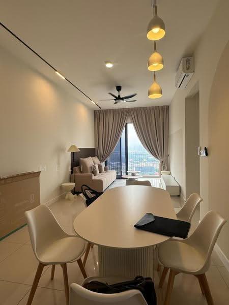Kondominium untuk Dijual di Skyline KL - Melinda Goh - Living Room - PropertyGuru.com.my