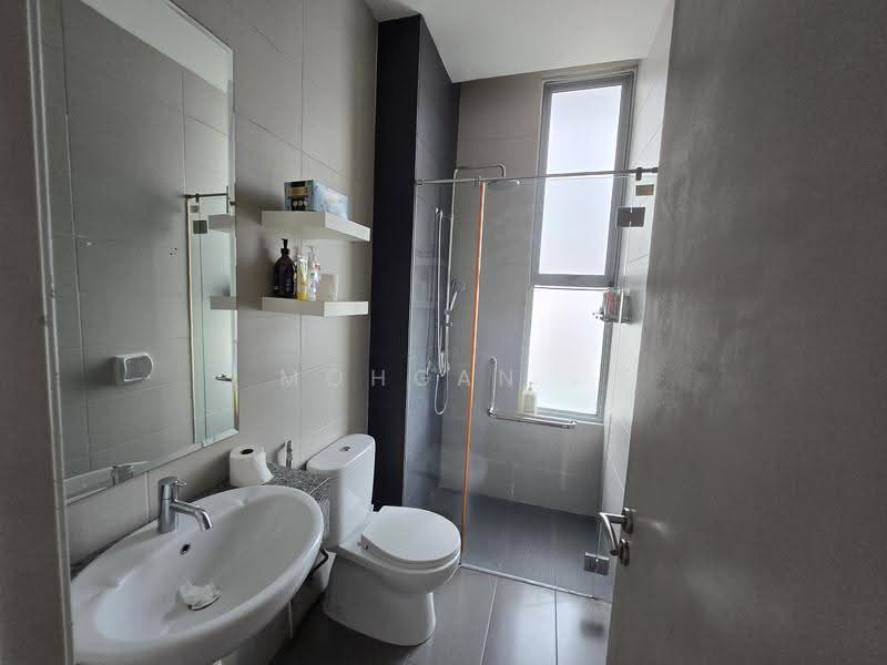 Bungalow House untuk Dijual di Shah Alam (Selangor) - Mohgan . - Bathroom - PropertyGuru.com.my
