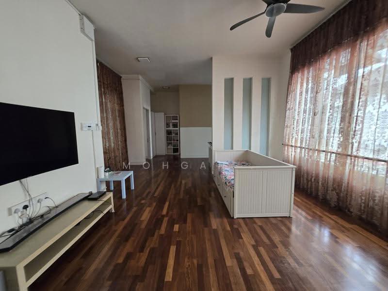 Bungalow House untuk Dijual di Shah Alam (Selangor) - Mohgan . - Living Room - PropertyGuru.com.my