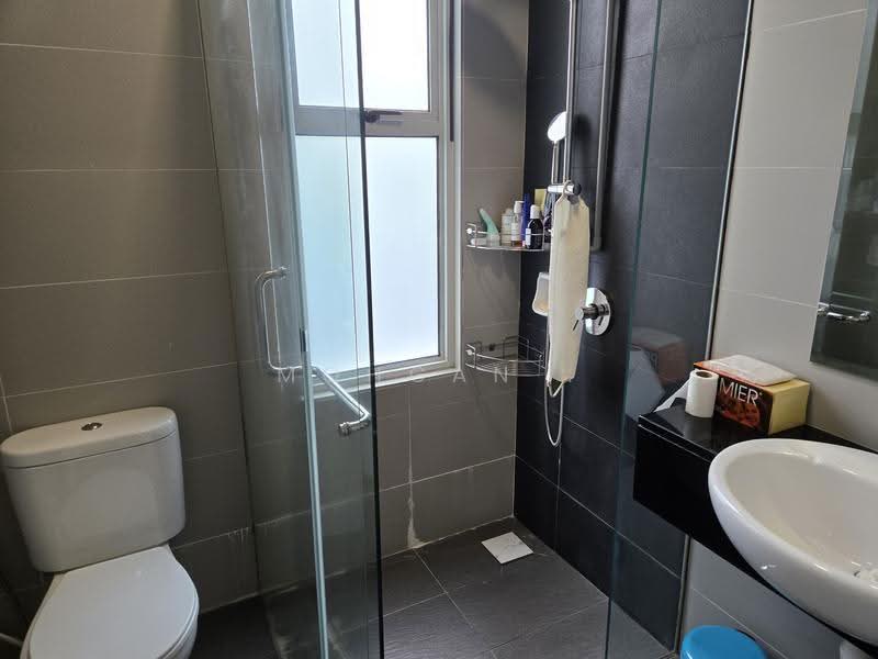 Bungalow House untuk Dijual di Shah Alam (Selangor) - Mohgan . - Bathroom - PropertyGuru.com.my