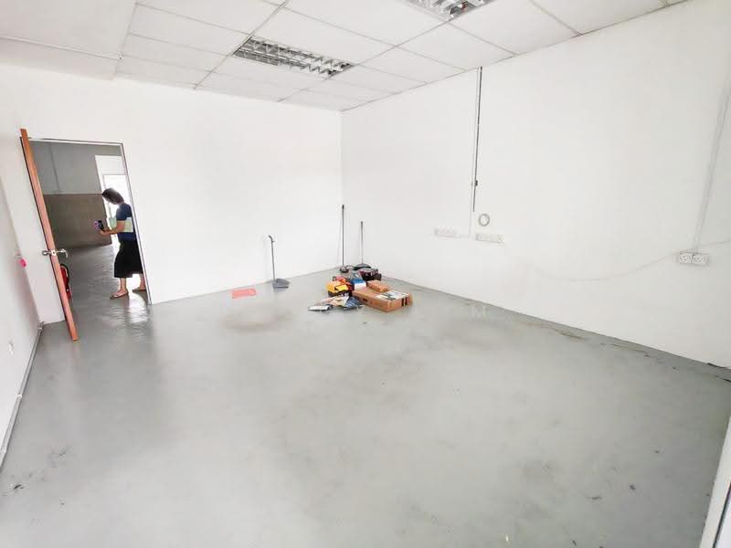 Shop for Rent in Bukit Sentosa (Rawang) - Peggy Lim - Interior - PropertyGuru.com.my