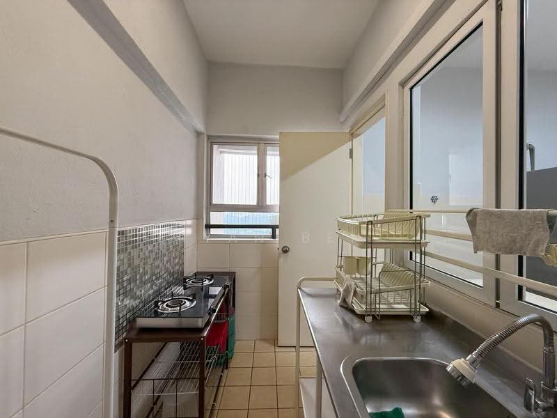 Condominium for Sale at The Boulevard - Ryan Beh - Kitchen - PropertyGuru.com.my
