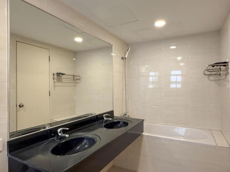 Condominium for Sale at The Boulevard - Ryan Beh - Bathroom - PropertyGuru.com.my