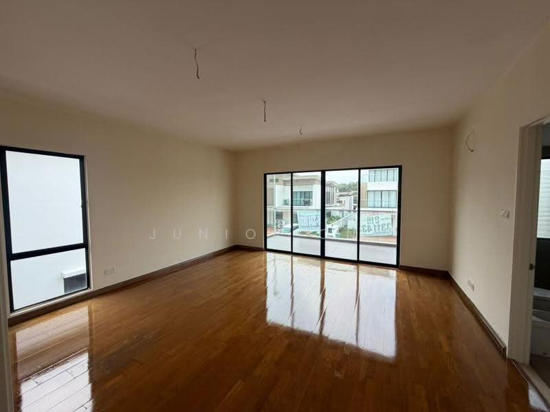 Semi-Detached House for Sale in Rawang (Selangor) - Junior Ong - Living Room - PropertyGuru.com.my